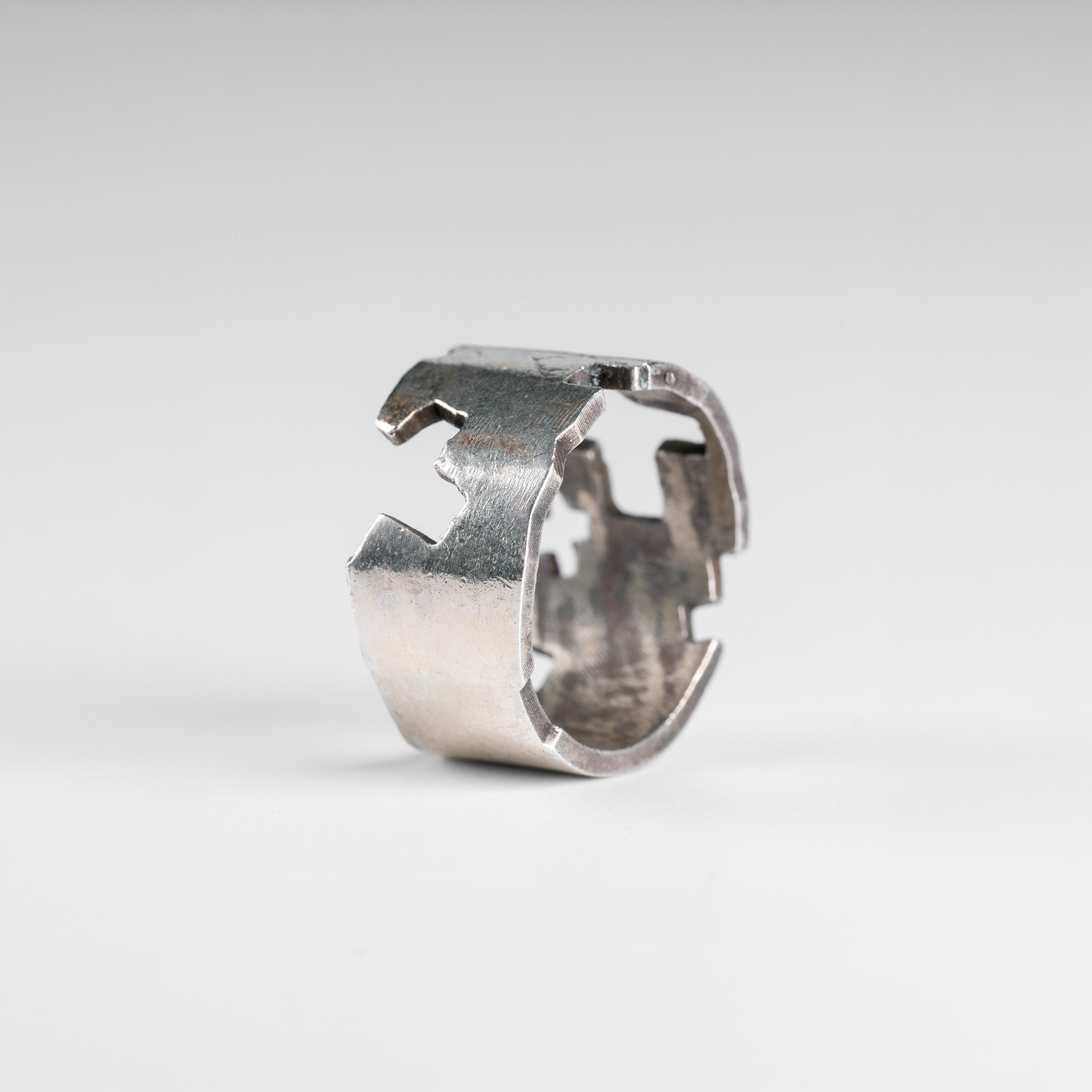 Stone Cross Ring ©