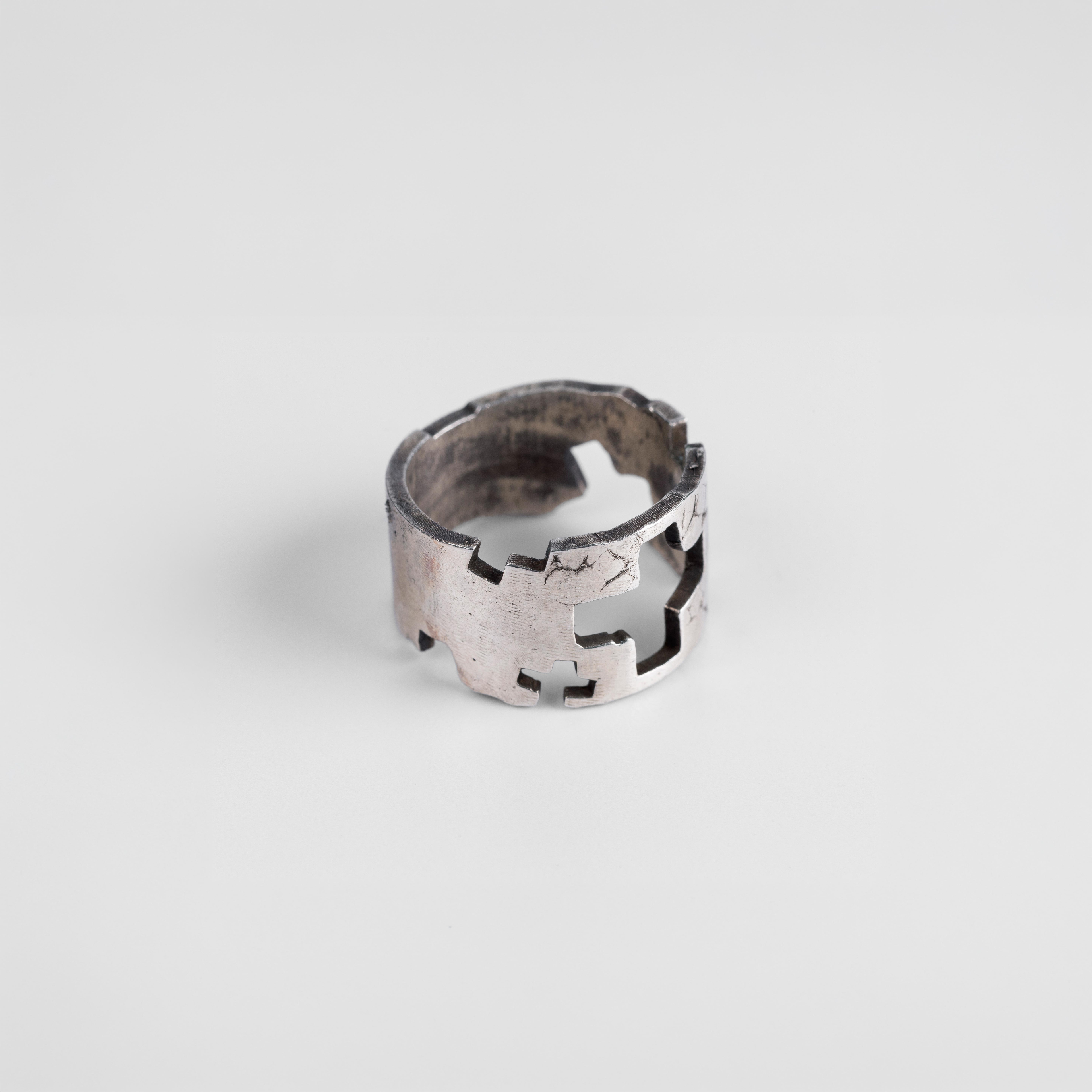Stone Cross Ring ©