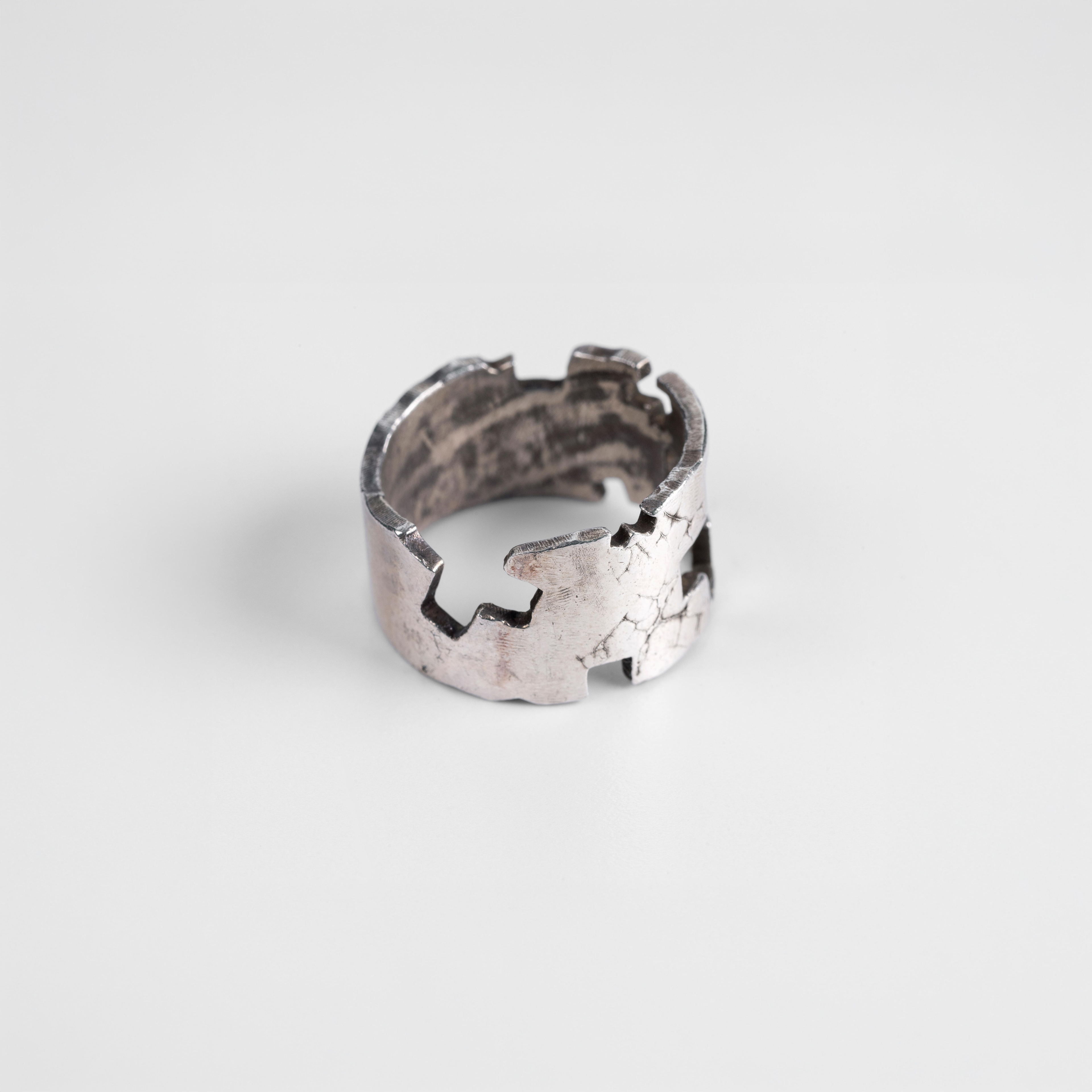 Stone Cross Ring ©