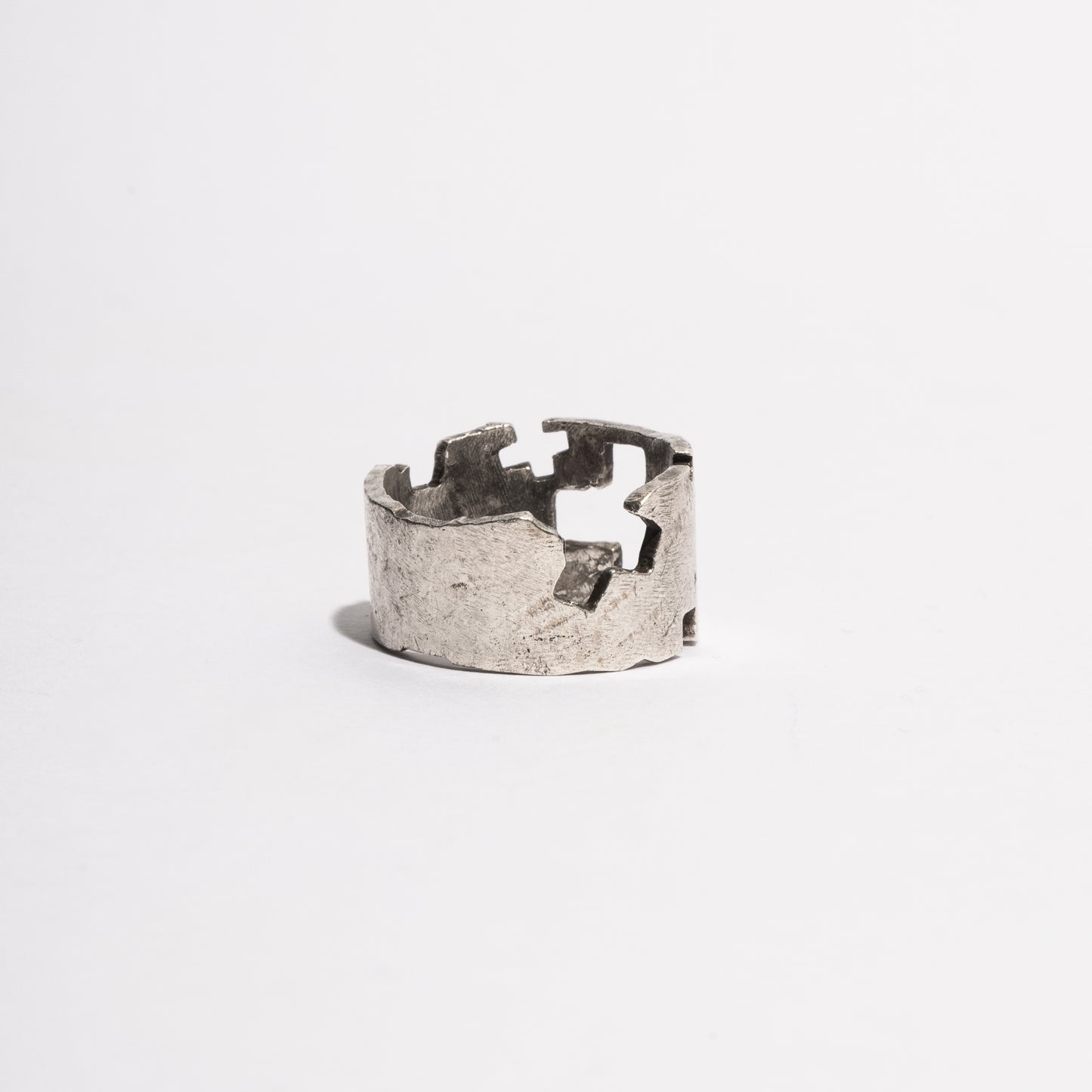 Stone Cross Ring © | handmade jewelry