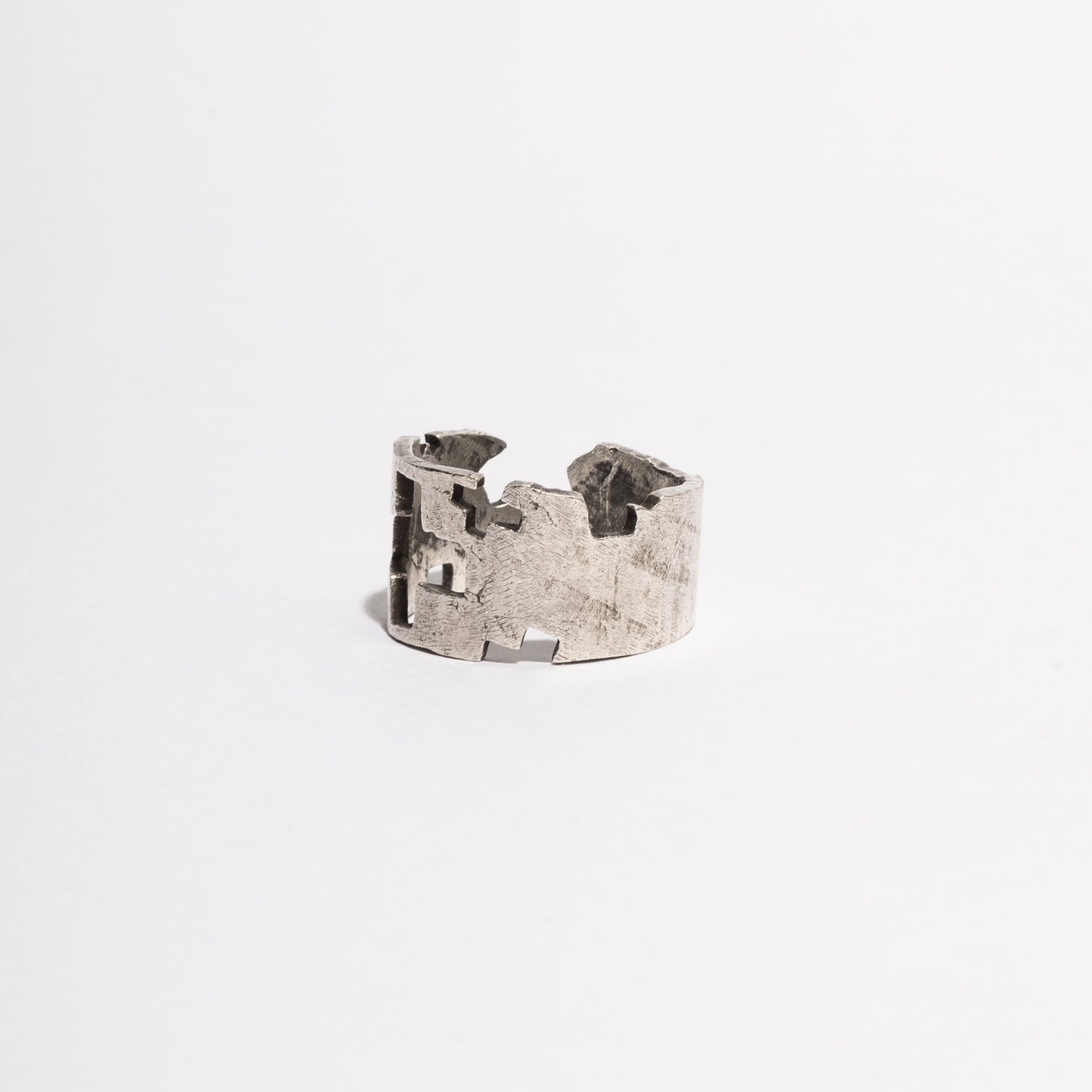 Stone Cross Ring © | handmade jewelry