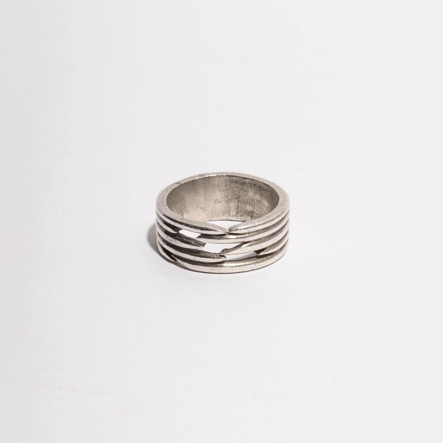 Puncture Ring © | handmade jewelry