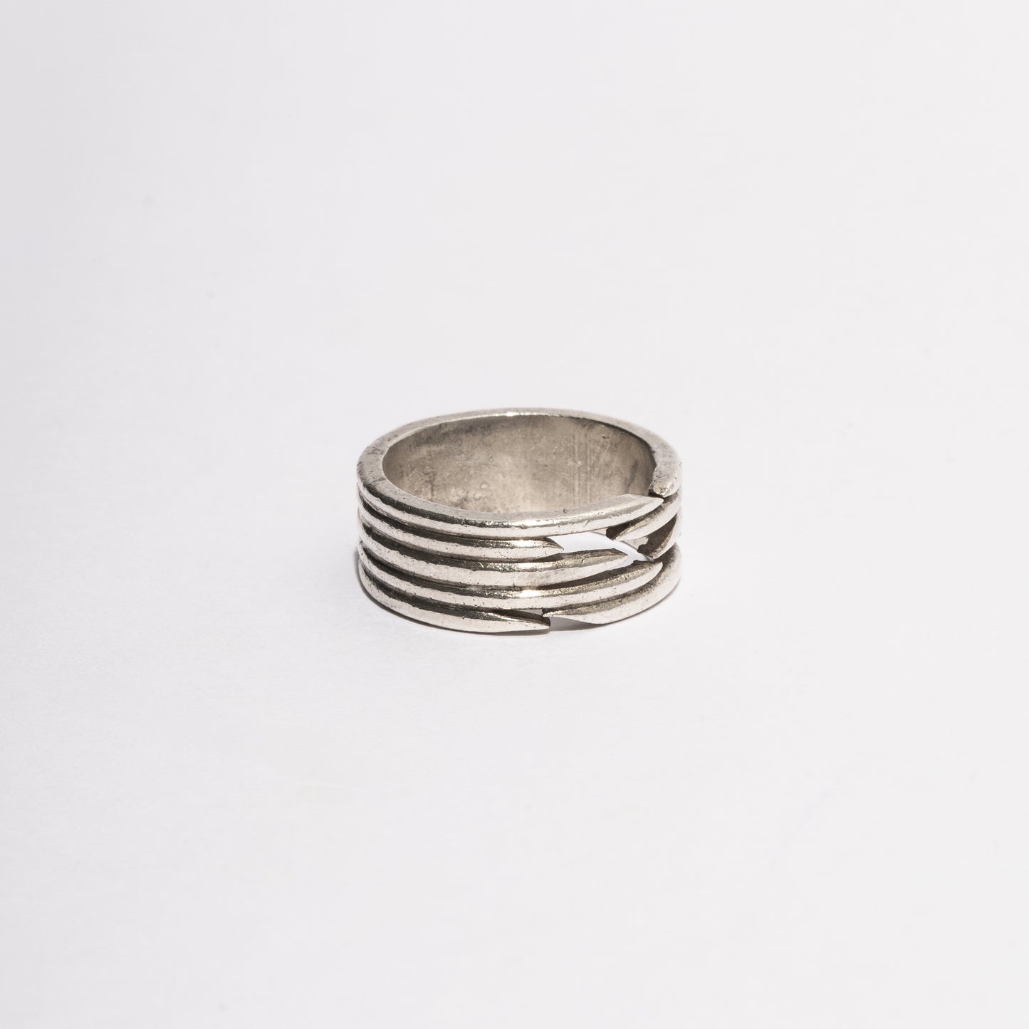 Puncture Ring © | handmade jewelry
