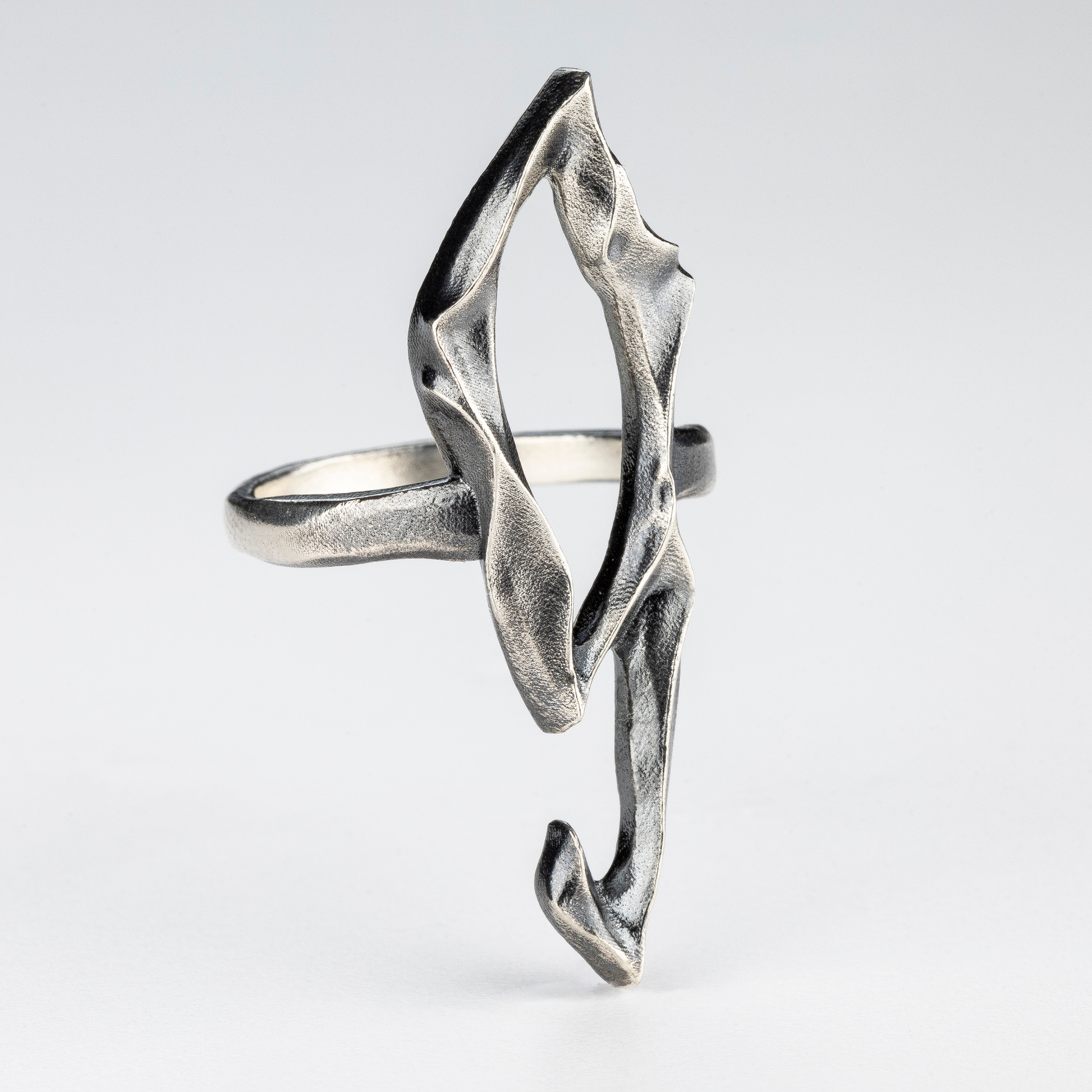 Side angle view of the Sebamakes 9 Ring in 925 sterling silver, gothic style.