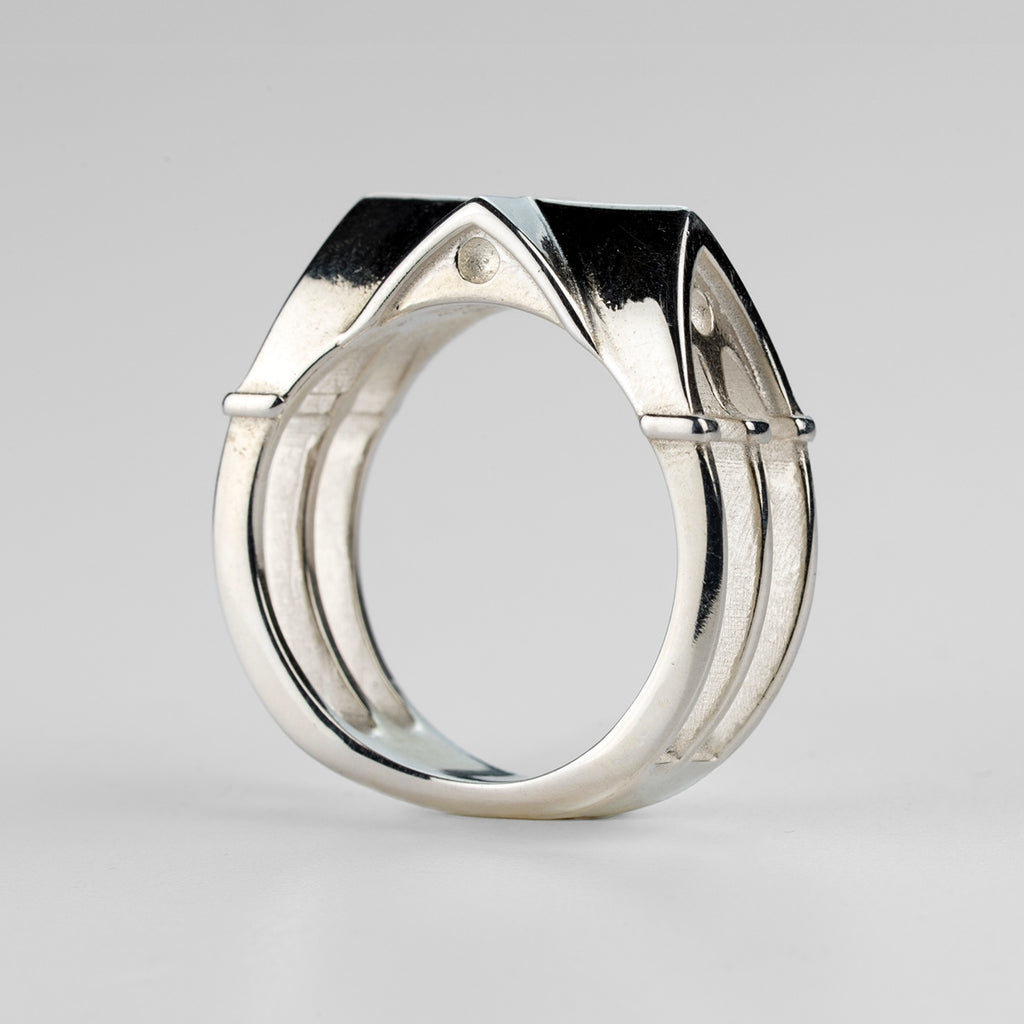 Cathedral Ring ©
