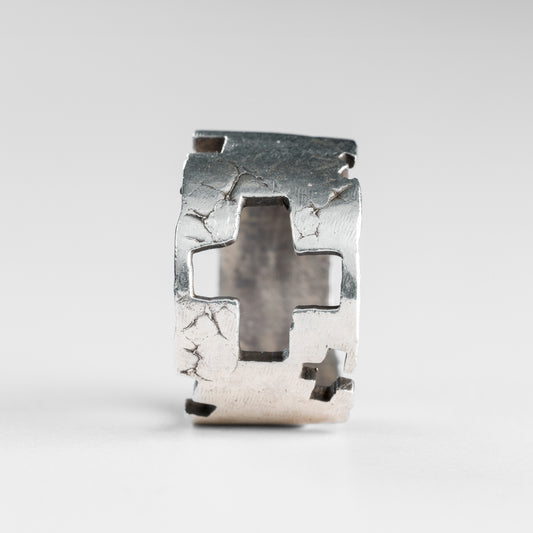 Stone Cross Ring ©