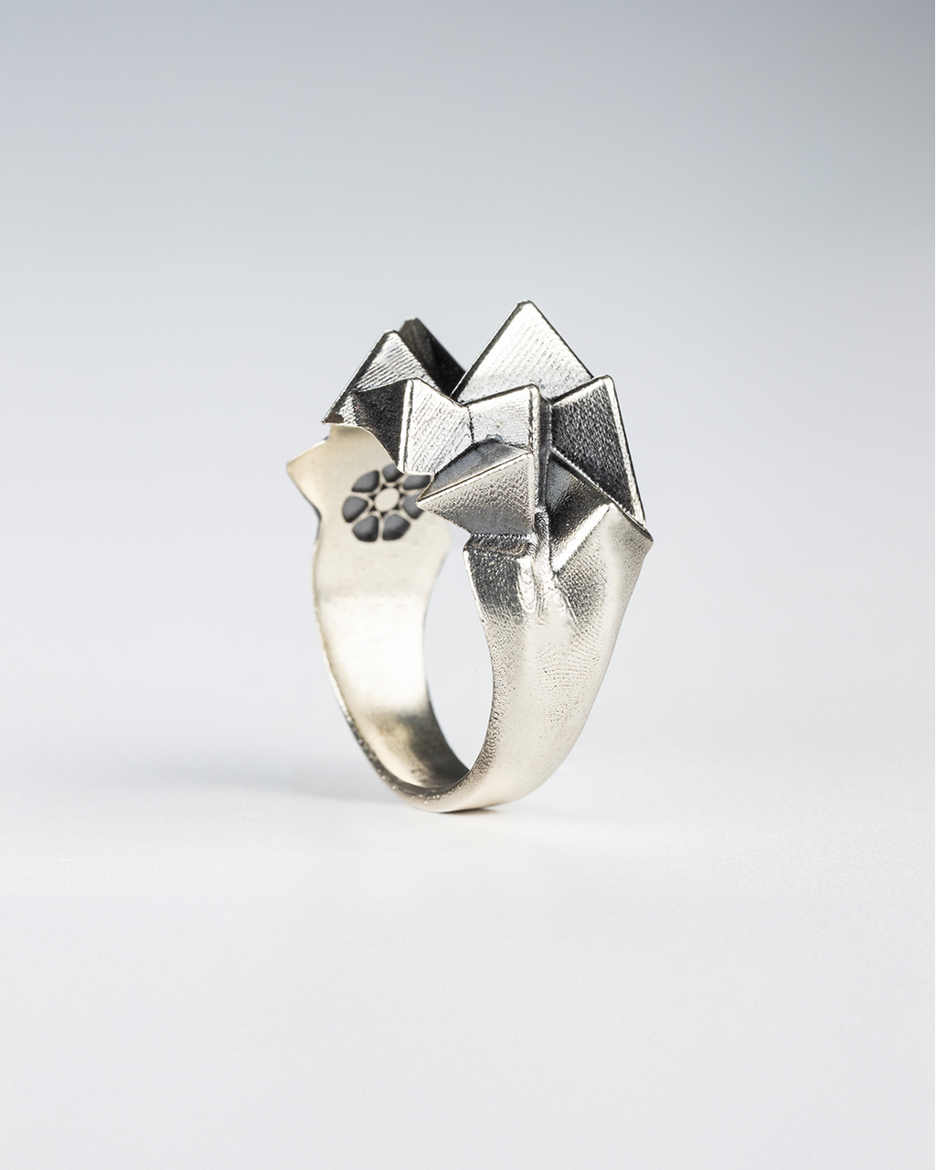 Cestia Ring ©