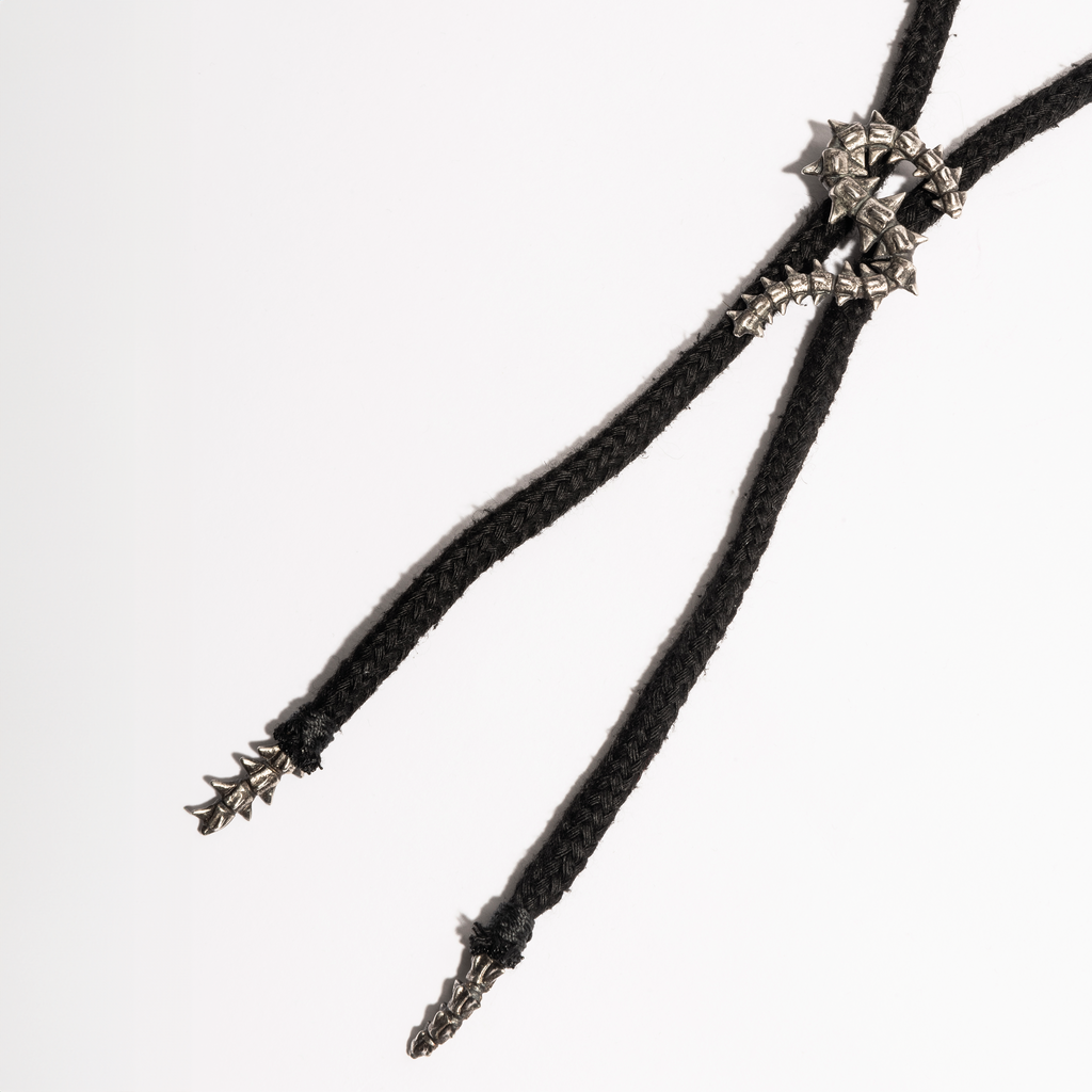 Silver Bolo Tie © | handmade jewelry