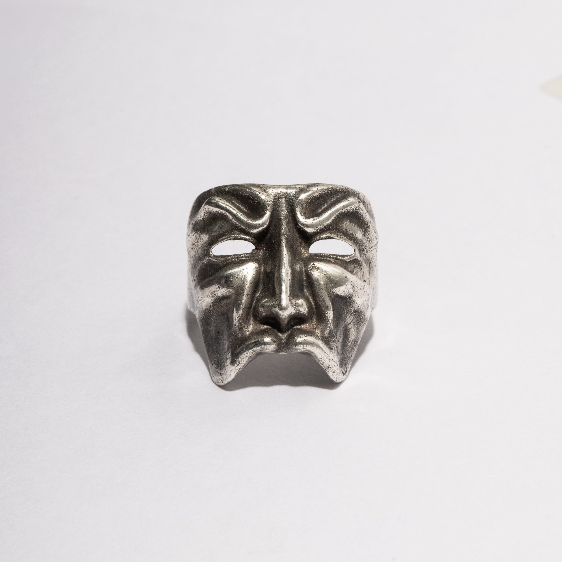 Bernardon Ring by Sebamakes, handcrafted sterling silver ring inspired by the Venetian Carnival mask Bernardon, gothic and sculptural jewelry made in Italy.