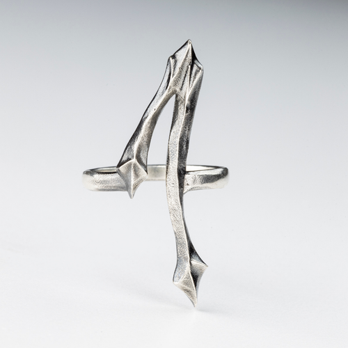 One Ring in handcrafted oxidized 925 silver with gothic sculptural design – Sebamakes.
